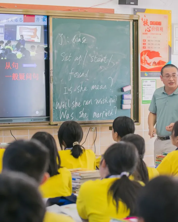 Các khoá học tại Toán Cô Oanh